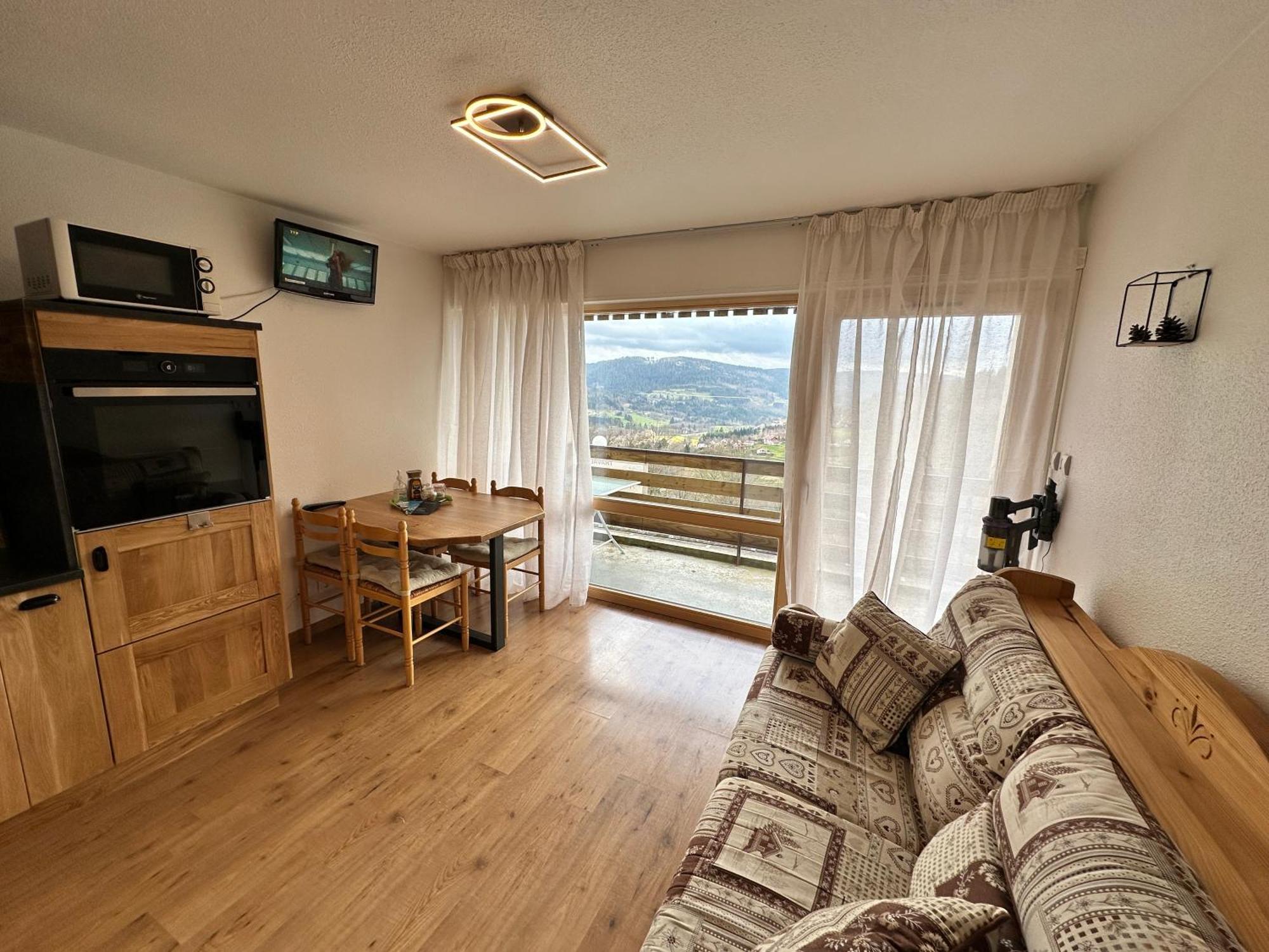 Le Nichoir Apartment